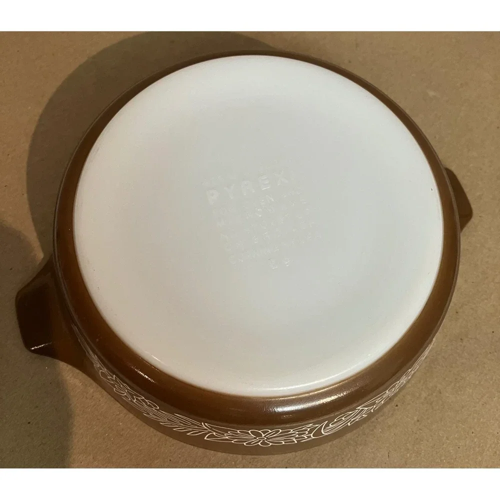 Pyrex Casserole Dish Unisex 500ml Brown Excellent Butterfly Gold 471-B Vintage